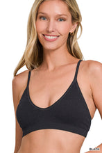 Load image into Gallery viewer, Black Seamless V Front Bra
