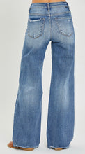 Load image into Gallery viewer, Risen Brand Vintage Wash Wide Leg Jeans
