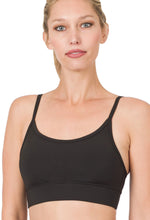 Load image into Gallery viewer, Seamless Black Athletic Bra - Ella’s Arrow
