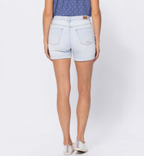 Load image into Gallery viewer, Judy Blue Aztec Pocket Jean Shorts
