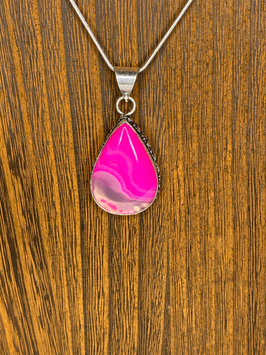 Botswana Agate Teardrop Pendant Necklace - Ella’s Arrow