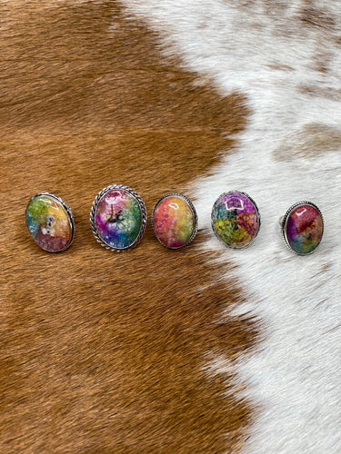 Short Oval Rainbow Tie Dye Ring - Ella’s Arrow